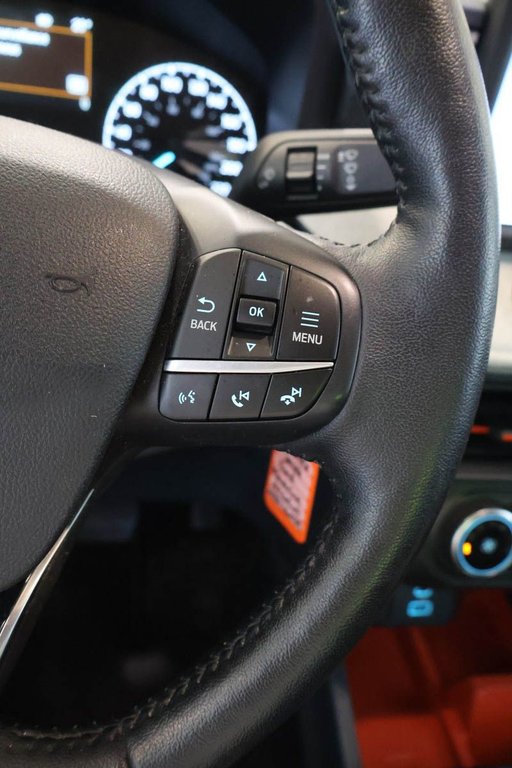 Ford MAVERICK XLT HYBRIDE + FWD + DÉMARREUR 2022 à Terrebonne, Québec - 13 - w1024h768px