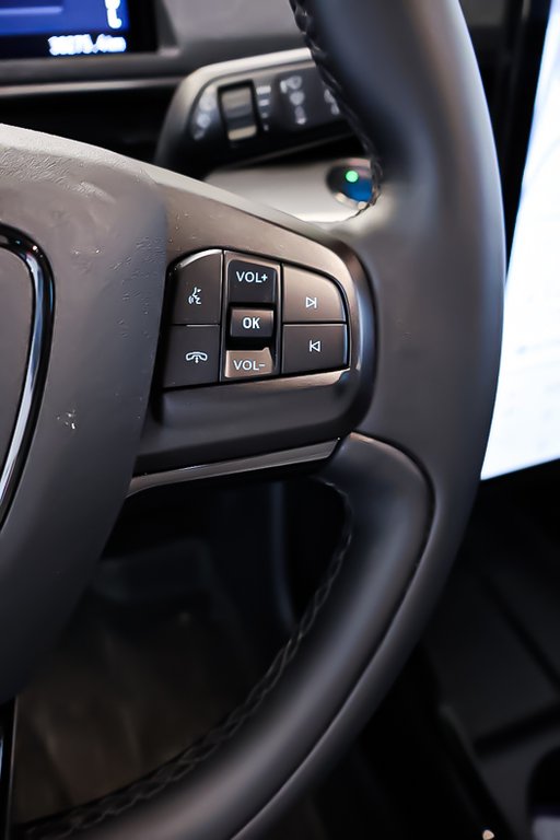 2021 Ford Mustang Mach-E SELECT + RWD + CUIR + NAVIGATION GPS in Terrebonne, Quebec - 17 - w1024h768px