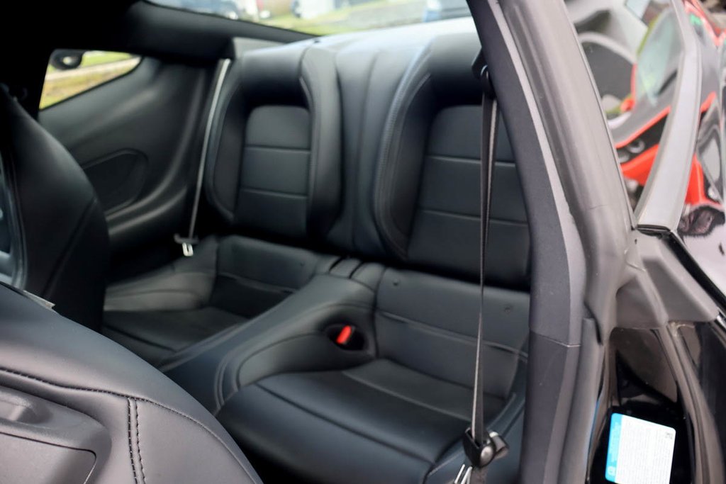 2025 Ford Mustang GT PREMIUM FASTBACK + V8 5.0L + RWD in Terrebonne, Quebec - 29 - w1024h768px