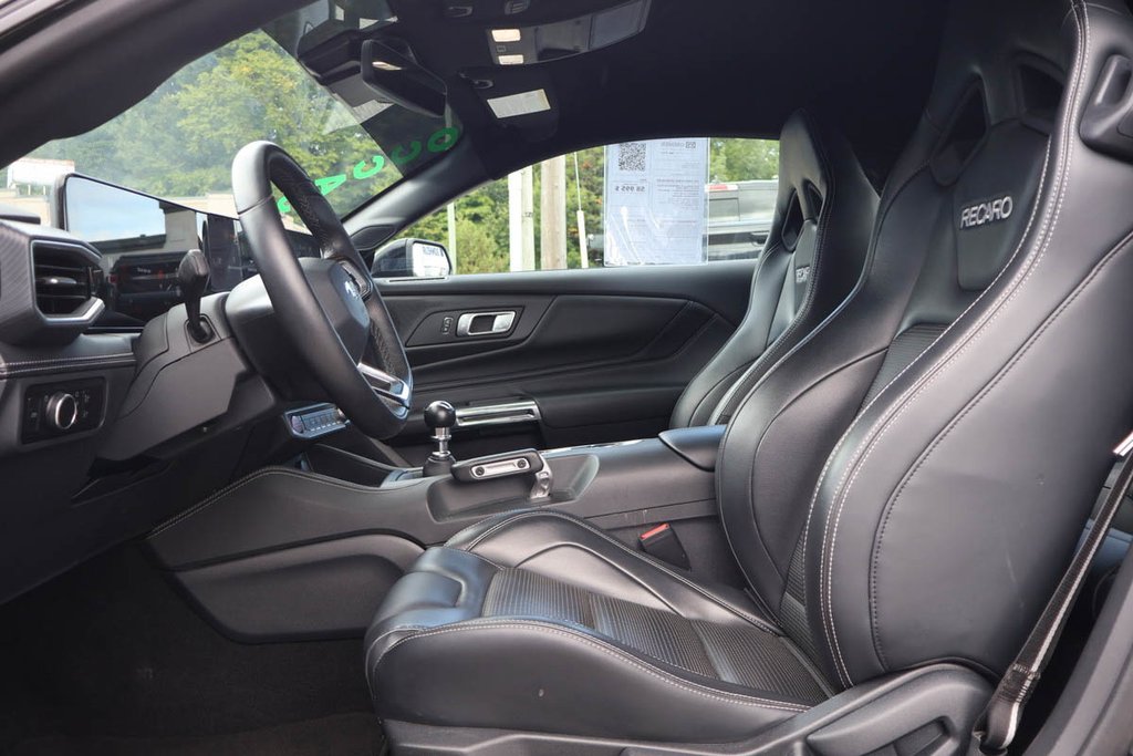 2025 Ford Mustang GT PREMIUM FASTBACK + V8 5.0L + RWD in Terrebonne, Quebec - 10 - w1024h768px