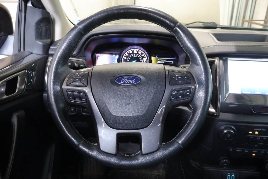 2021 Ford Ranger LARIAT + SUPERCREW + 4WD in Terrebonne, Quebec - 11 - w1024h768px