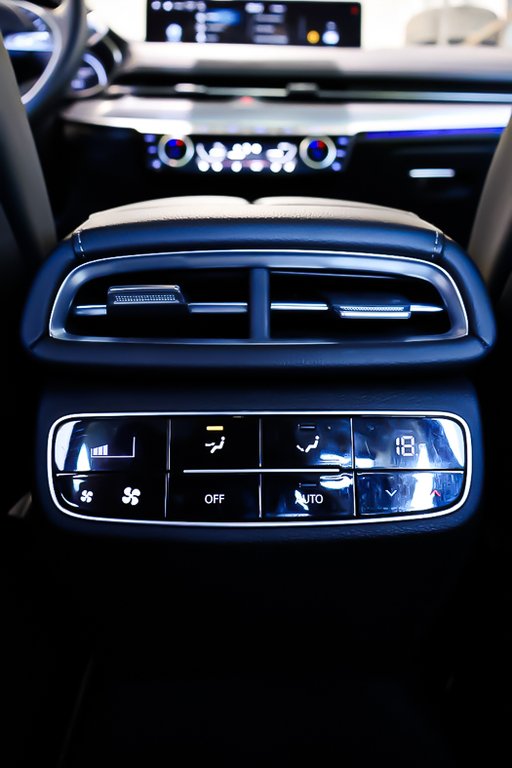 2024 GENESIS G80 2.5T ADVANCED + AWD + TOIT OUVRANT PANO in Terrebonne, Quebec - 31 - w1024h768px