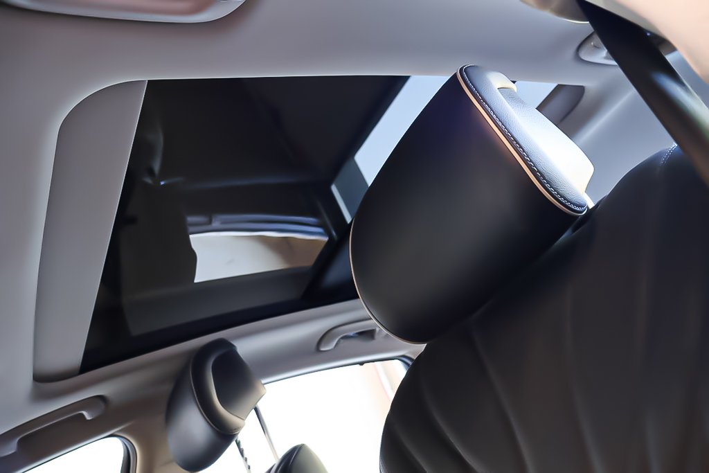2024 GENESIS G80 2.5T ADVANCED + AWD + TOIT OUVRANT PANO in Terrebonne, Quebec - 11 - w1024h768px