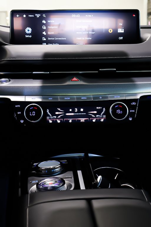 2024 GENESIS G80 2.5T ADVANCED + AWD + TOIT OUVRANT PANO in Terrebonne, Quebec - 21 - w1024h768px