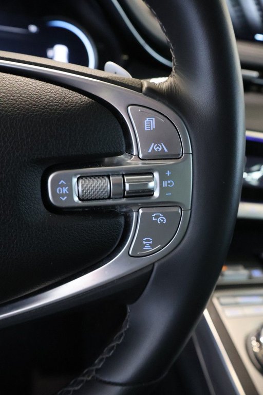 2024 GENESIS GV70 2.5T ADVANCED PLUS + AWD + TOIT OUVRANT PANO in Terrebonne, Quebec - 18 - w1024h768px