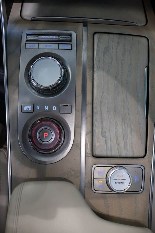 GENESIS GV80 3.5T PRESTIGE + AWD + TOIT OUVRANT 2023 à Terrebonne, Québec - 27 - w1024h768px