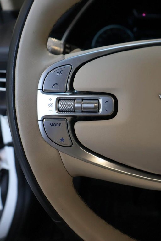 GENESIS GV80 3.5T PRESTIGE + AWD + TOIT OUVRANT 2023 à Terrebonne, Québec - 17 - w1024h768px