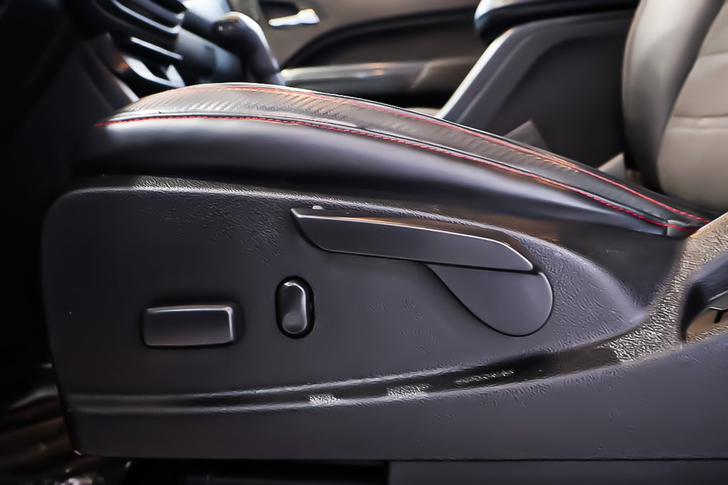 2016 GMC Canyon SLE + 4X4 + ATTACHE-REMORQUE in Terrebonne, Quebec - 11 - w1024h768px