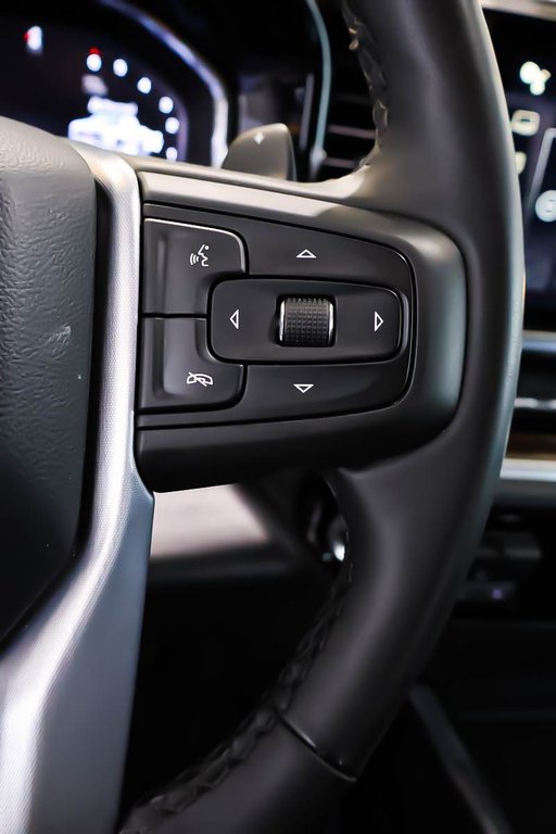 2025 GMC Sierra ELEVATION + 4X4 + CREW CAB + LWB in Terrebonne, Quebec - 17 - w1024h768px