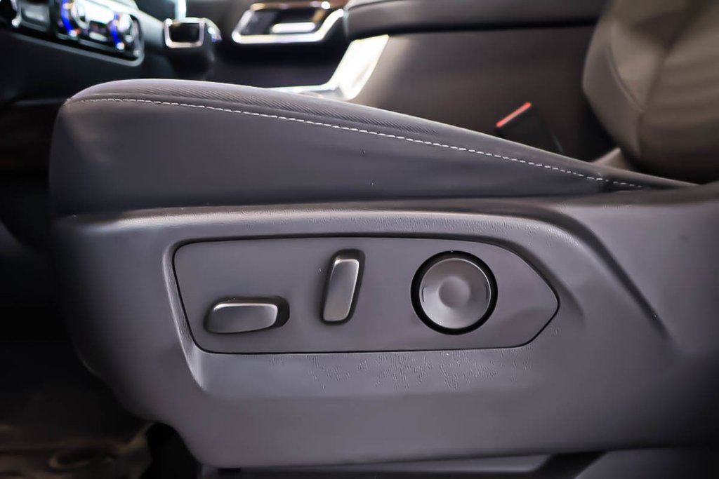 2025 GMC Sierra ELEVATION + 4X4 + CREW CAB + LWB in Terrebonne, Quebec - 11 - w1024h768px