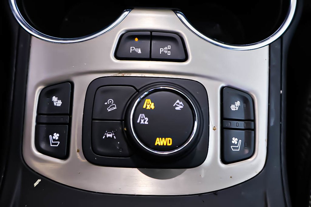 2023 GMC Terrain DENALI + AWD + TOIT OUVRANT PANORAMIQUE in Terrebonne, Quebec - 20 - w1024h768px