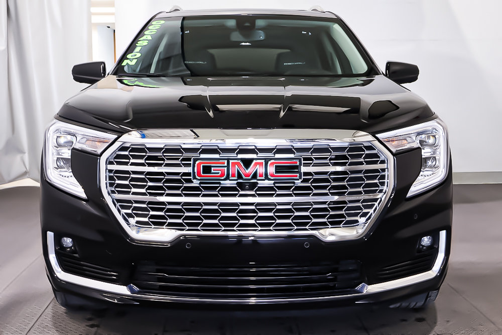 2024 GMC Terrain DENALI + AWD + CUIR + TOIT OUVRANT in Terrebonne, Quebec - 2 - w1024h768px