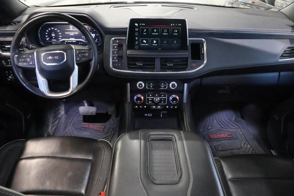 GMC Yukon XL SLT + 4WD + TOIT OUVRANT PANO 2024 à Terrebonne, Québec - 17 - w1024h768px