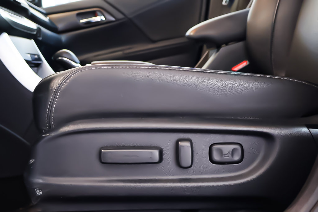 2013 Honda Accord EX-L + TRES BAS KILO + TOIT OUVRANT in Terrebonne, Quebec - 13 - w1024h768px