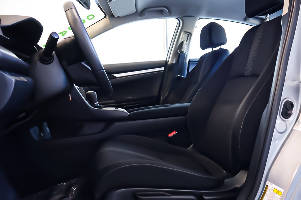 Honda Civic LX + AUTOMATIQUE + GROUPE ELECTRIQUE 2018 à Terrebonne, Québec - 10 - w1024h768px