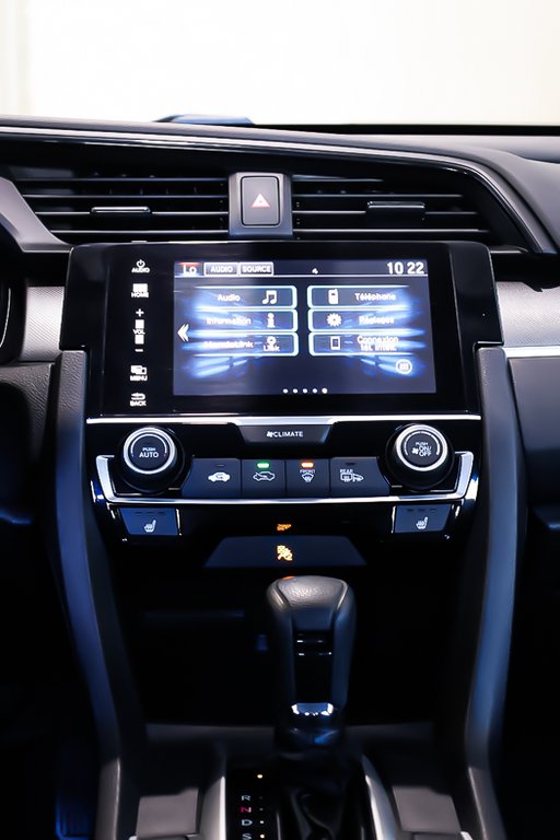 Honda Civic LX + AUTOMATIQUE + GROUPE ELECTRIQUE 2018 à Terrebonne, Québec - 19 - w1024h768px