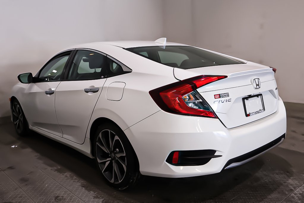 2019 Honda Civic TOURING + AUTOMATIQUE + TOIT OUVRANT in Terrebonne, Quebec - 5 - w1024h768px