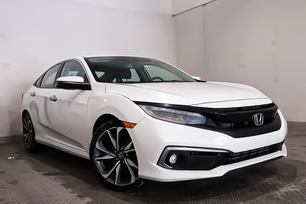 2019 Honda Civic TOURING + AUTOMATIQUE + TOIT OUVRANT in Terrebonne, Quebec - 1 - w1024h768px