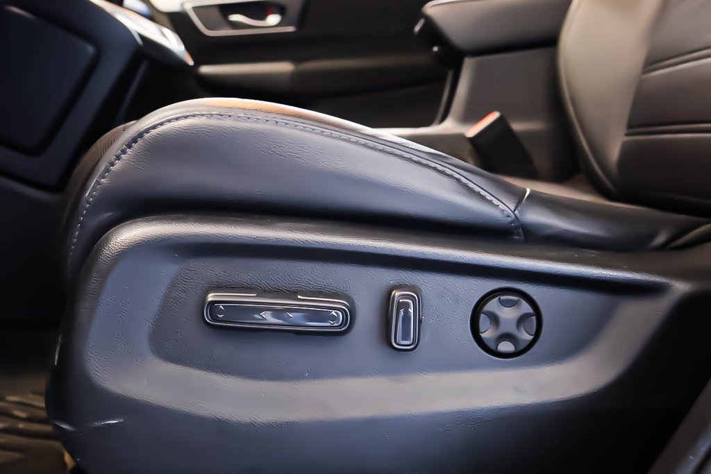 2020 Honda CR-V SPORT + AWD + TOIT OUVRANT in Terrebonne, Quebec - 13 - w1024h768px