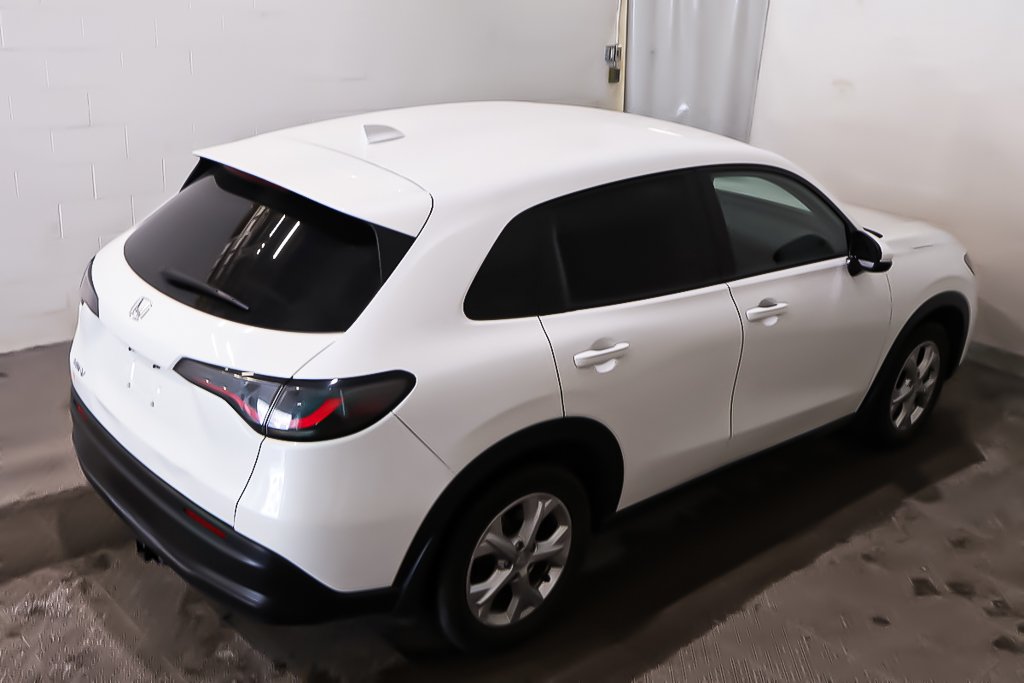 2024 Honda HR-V LX + FWD + CARPLAY + CAMERA DE RECUL in Terrebonne, Quebec - 5 - w1024h768px