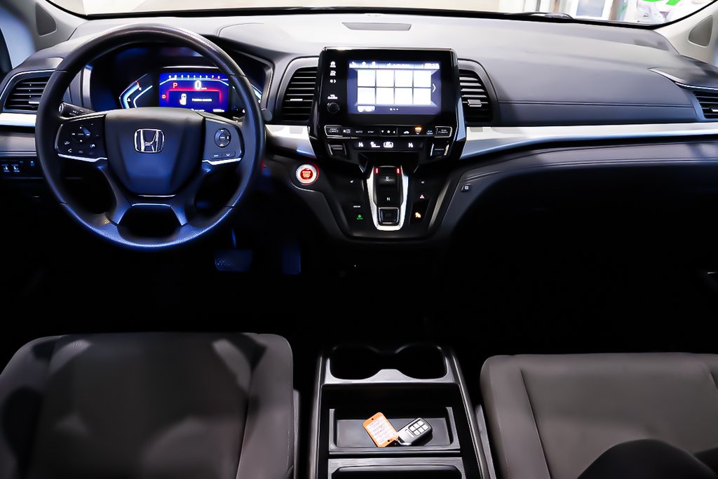 2019 Honda Odyssey EX + 8 PASSAGERS + DEMARREUR + CARPLAY in Terrebonne, Quebec - 17 - w1024h768px