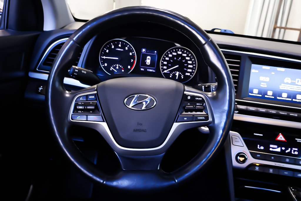 2017 Hyundai Elantra GLS + AUTOMATIQUE + TOIT OUVRANT in Terrebonne, Quebec - 15 - w1024h768px