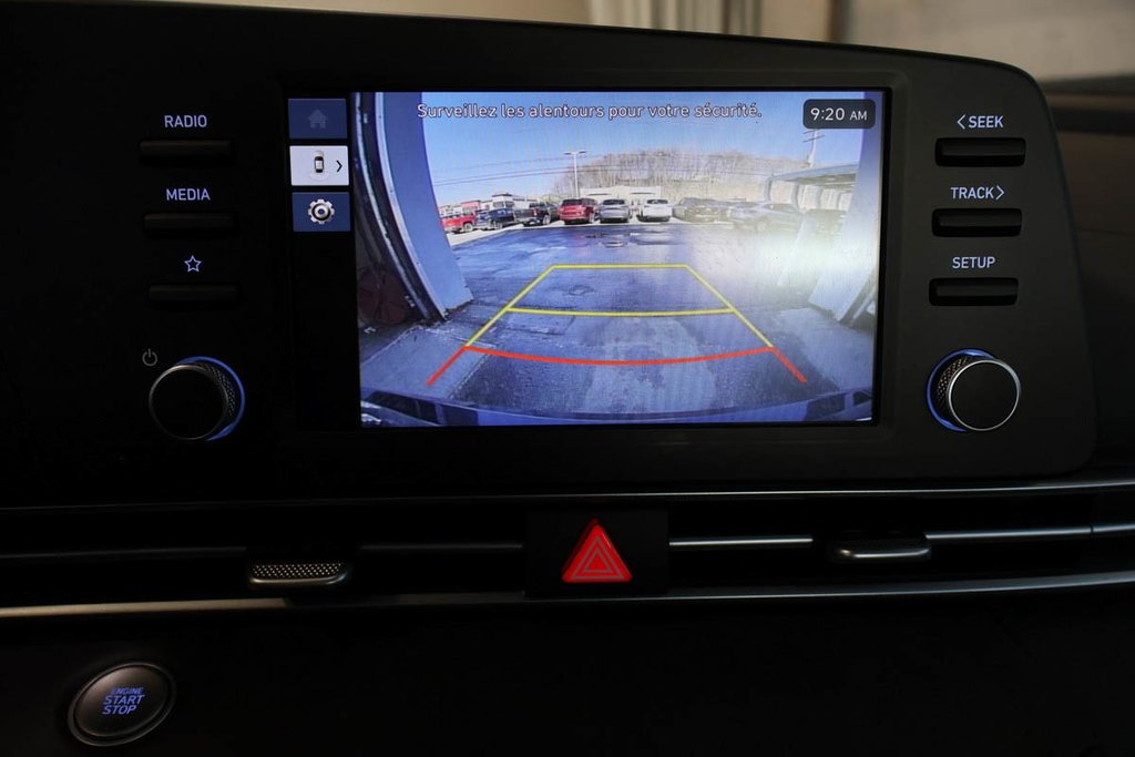Hyundai Elantra PREFERRED + DEMARREUR A DISTANCE + CARPLAY 2024 à Terrebonne, Québec - 21 - w1024h768px