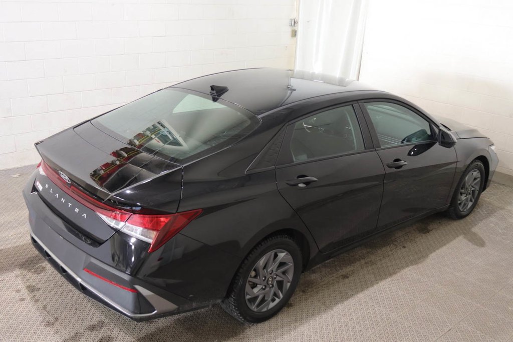 Hyundai Elantra PREFERRED + DEMARREUR A DISTANCE + CARPLAY 2024 à Terrebonne, Québec - 7 - w1024h768px