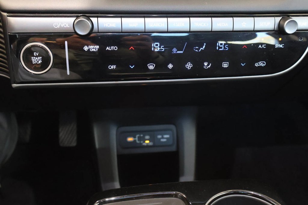Hyundai IONIQ 5 PREFERRED + LONG RANGE + AWD 2025 à Terrebonne, Québec - 25 - w1024h768px