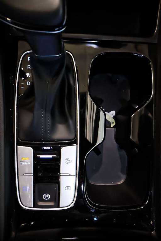 2025 Hyundai SANTA CRUZ PREFERRED + AWD + CARPLAY in Terrebonne, Quebec - 23 - w1024h768px