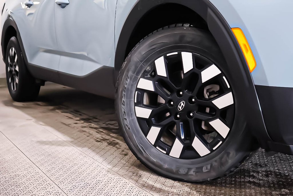 2025 Hyundai SANTA CRUZ PREFERRED + AWD + CARPLAY in Terrebonne, Quebec - 9 - w1024h768px