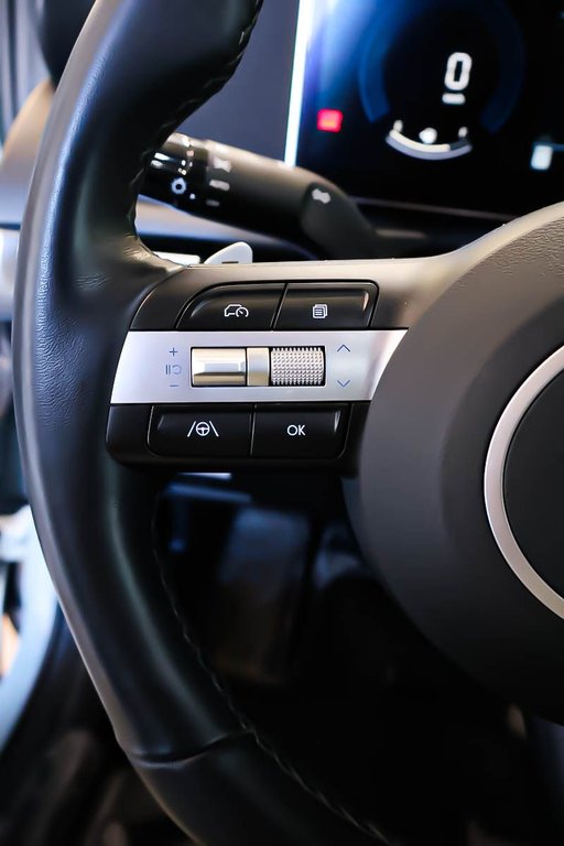 2025 Hyundai SANTA CRUZ PREFERRED + AWD + CARPLAY in Terrebonne, Quebec - 15 - w1024h768px