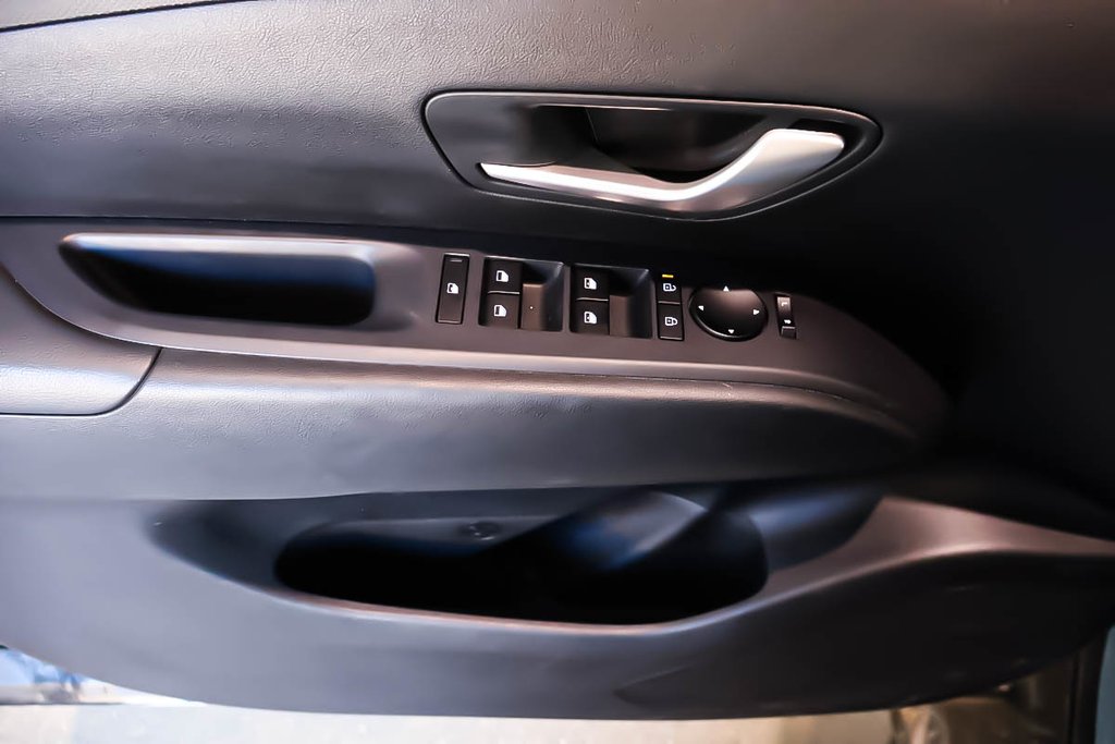 2025 Hyundai SANTA CRUZ PREFERRED + AWD + CARPLAY in Terrebonne, Quebec - 26 - w1024h768px