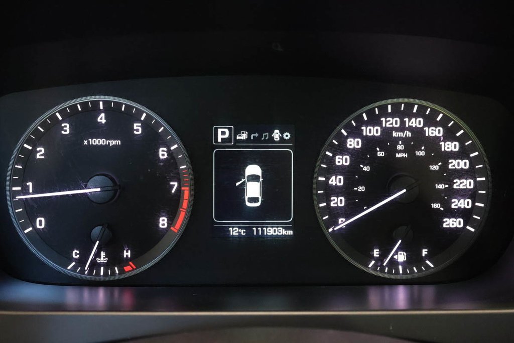 2016 Hyundai Sonata SPORT-TECH 2.4L + TOIT OUVRANT + CUIR in Terrebonne, Quebec - 19 - w1024h768px