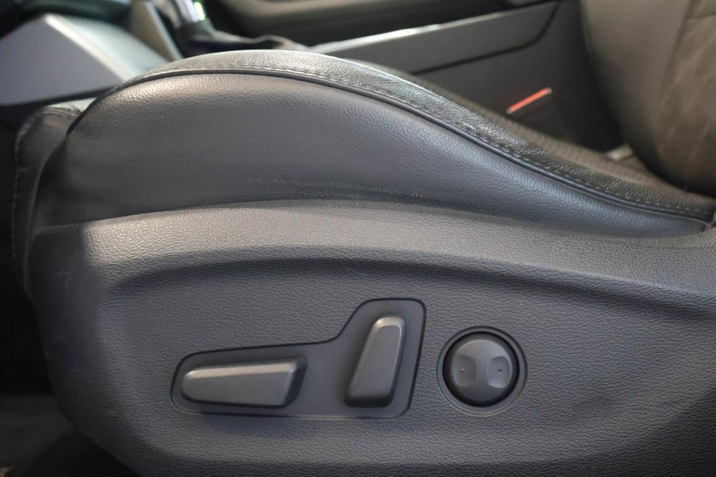 2016 Hyundai Sonata SPORT-TECH 2.4L + TOIT OUVRANT + CUIR in Terrebonne, Quebec - 13 - w1024h768px