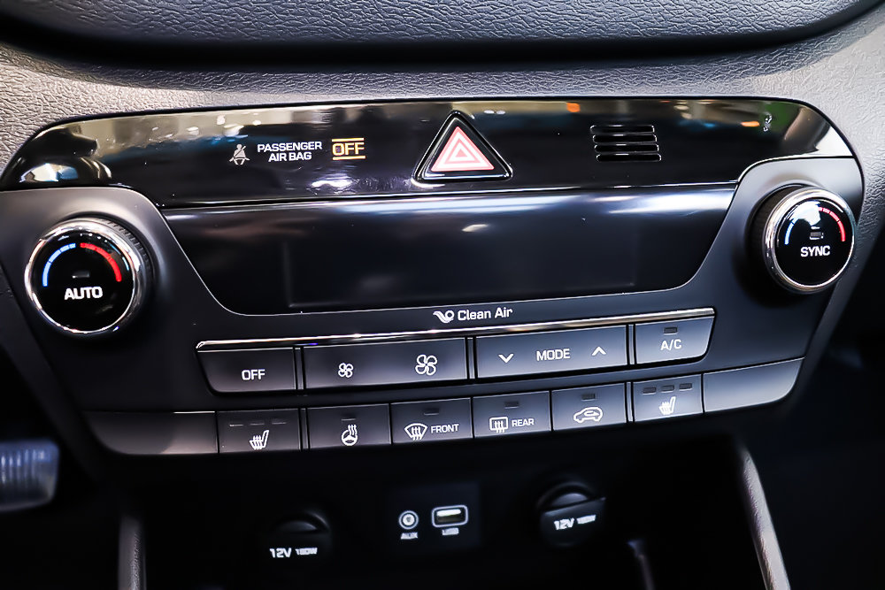 2016 Hyundai Tucson LUXURY + AWD + GPS + CUIR in Terrebonne, Quebec - 19 - w1024h768px
