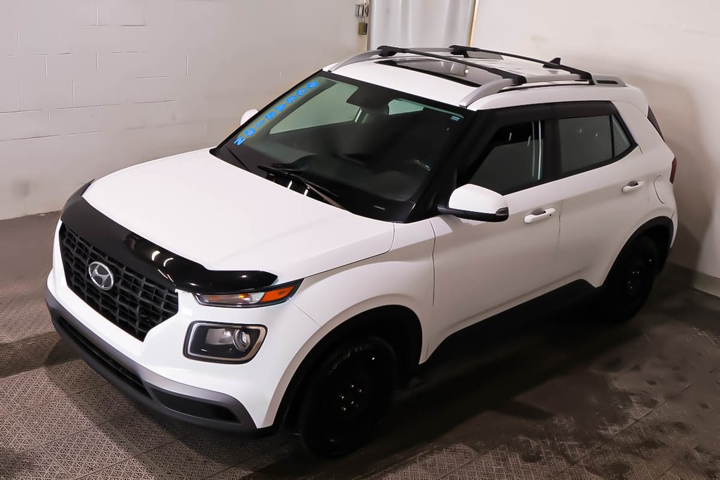 Hyundai VENUE TREND + T/A + AUTOMATIQUE + TOIT OUVRANT 2021 à Terrebonne, Québec - 3 - w1024h768px