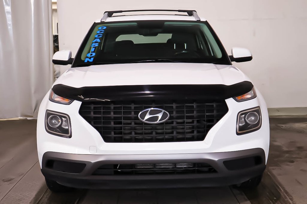 Hyundai VENUE TREND + T/A + AUTOMATIQUE + TOIT OUVRANT 2021 à Terrebonne, Québec - 2 - w1024h768px