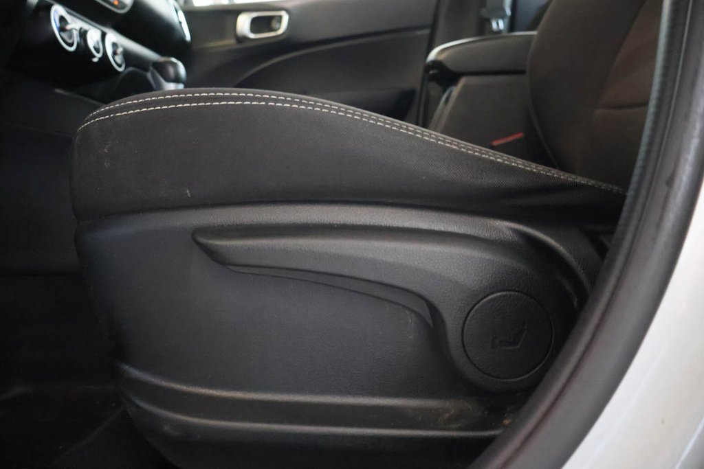 Hyundai VENUE PREFERRED + T/A + CARPLAY 2021 à Terrebonne, Québec - 11 - w1024h768px