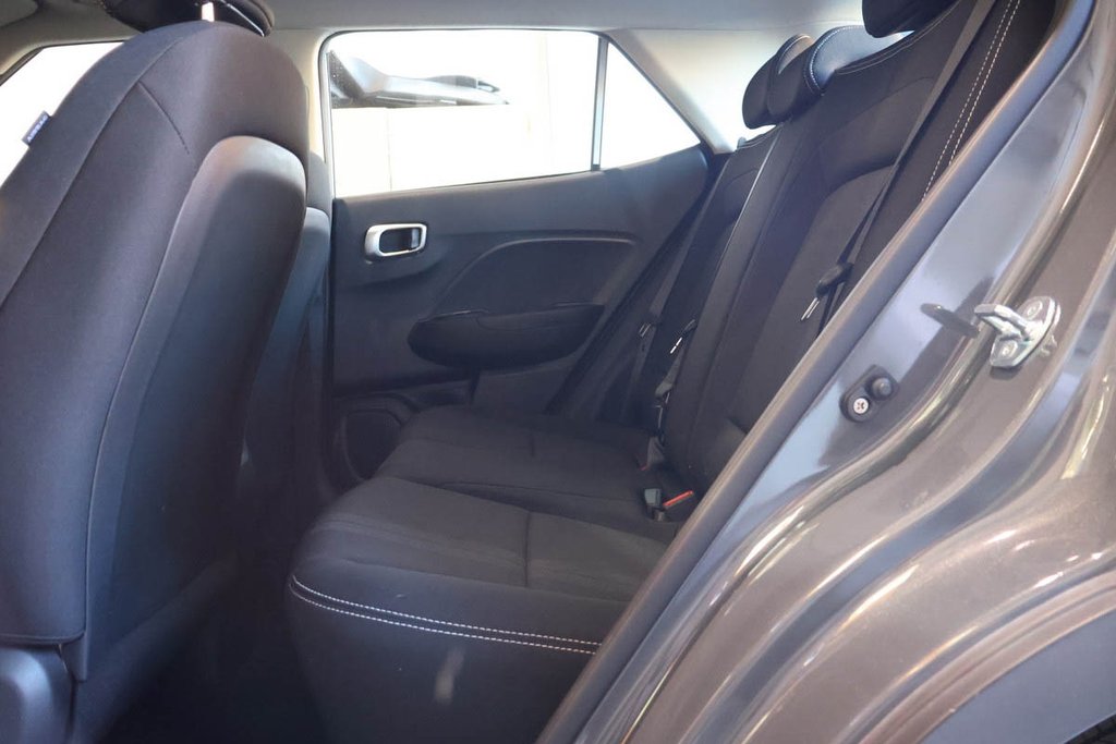 Hyundai VENUE PREFERRED + DÉMARREUR + CARPLAY 2025 à Terrebonne, Québec - 26 - w1024h768px