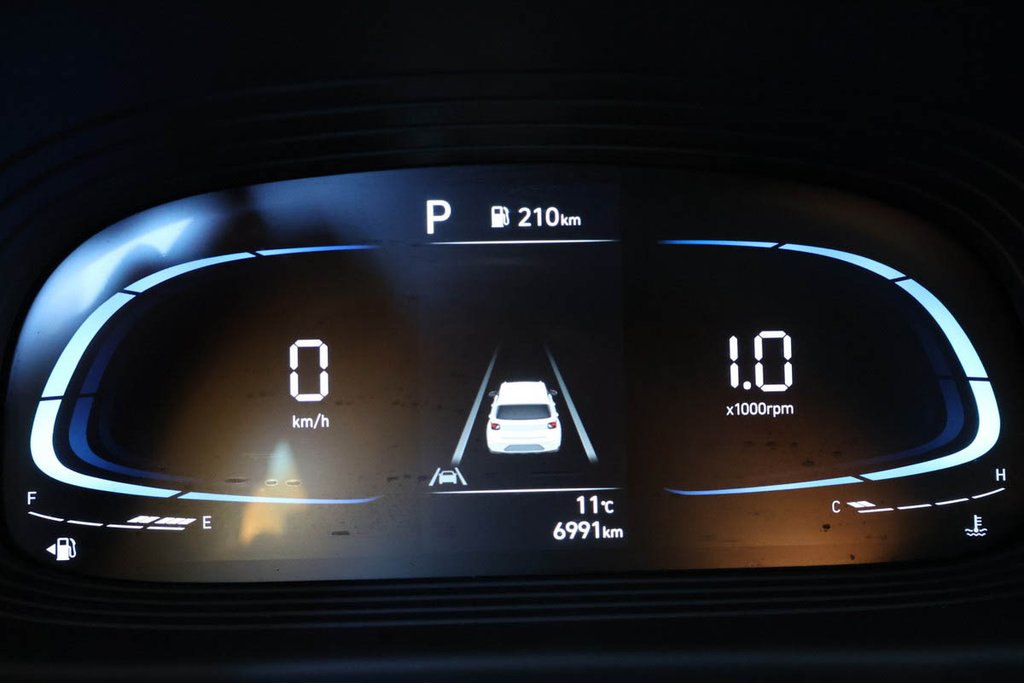 Hyundai VENUE PREFERRED + DÉMARREUR + CARPLAY 2025 à Terrebonne, Québec - 18 - w1024h768px