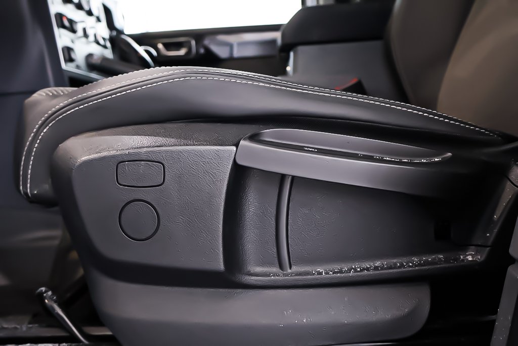 INEOS Grenadier Station Wagon TRIALMASTER EDITION + 4WD 2024 à Terrebonne, Québec - 13 - w1024h768px