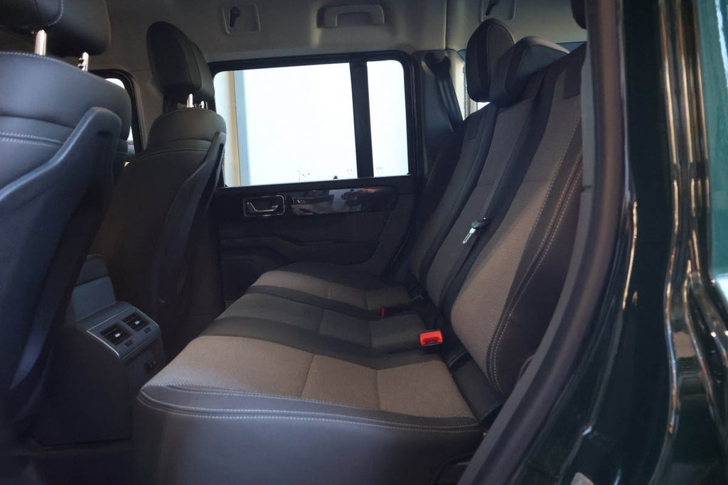 INEOS GRENADIER 4X4 + ATTACHE-REMORQUE + CARPLAY 2024 à Terrebonne, Québec - 27 - w1024h768px