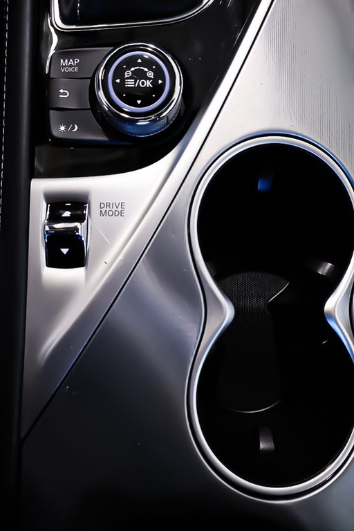 Infiniti Q60 LUXE + AWD + TOIT OUVRANT + CARPLAY 2020 à Terrebonne, Québec - 26 - w1024h768px
