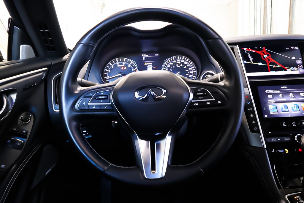 Infiniti Q60 LUXE + AWD + TOIT OUVRANT + CARPLAY 2020 à Terrebonne, Québec - 15 - w1024h768px