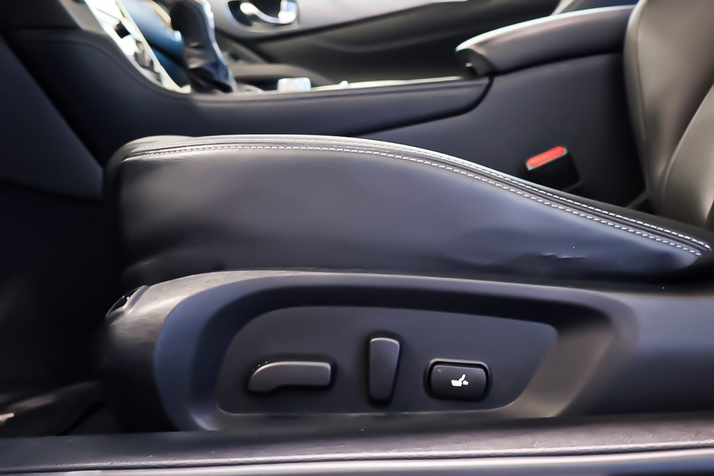 Infiniti Q60 LUXE + AWD + TOIT OUVRANT + CARPLAY 2020 à Terrebonne, Québec - 13 - w1024h768px