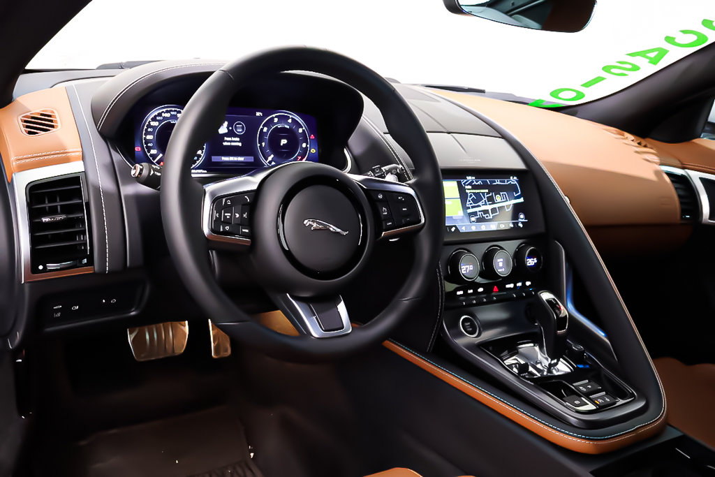2023 Jaguar F-TYPE P450 R-DYNAMIC COUPE + 4WD + V8 5.0L in Terrebonne, Quebec - 14 - w1024h768px