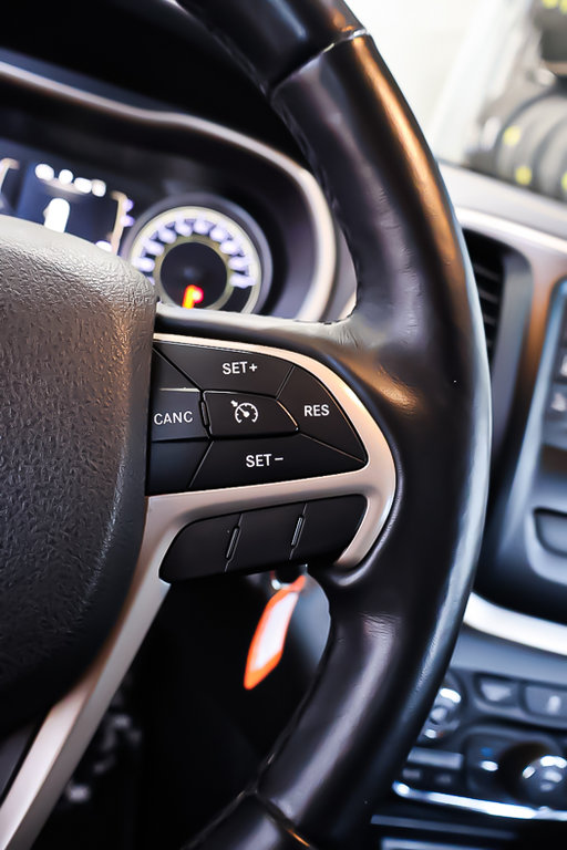 2016 Jeep Cherokee SPORT + 4X4 + DEMARREUR + CAMERA DE RECUL in Terrebonne, Quebec - 17 - w1024h768px