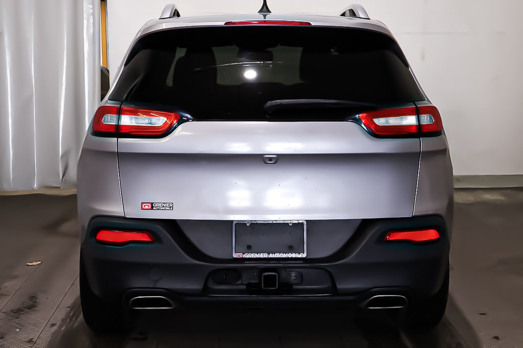 2017 Jeep Cherokee NORTH + 4X4 + ATTELAGE DE REMORQUE in Terrebonne, Quebec - 6 - w1024h768px