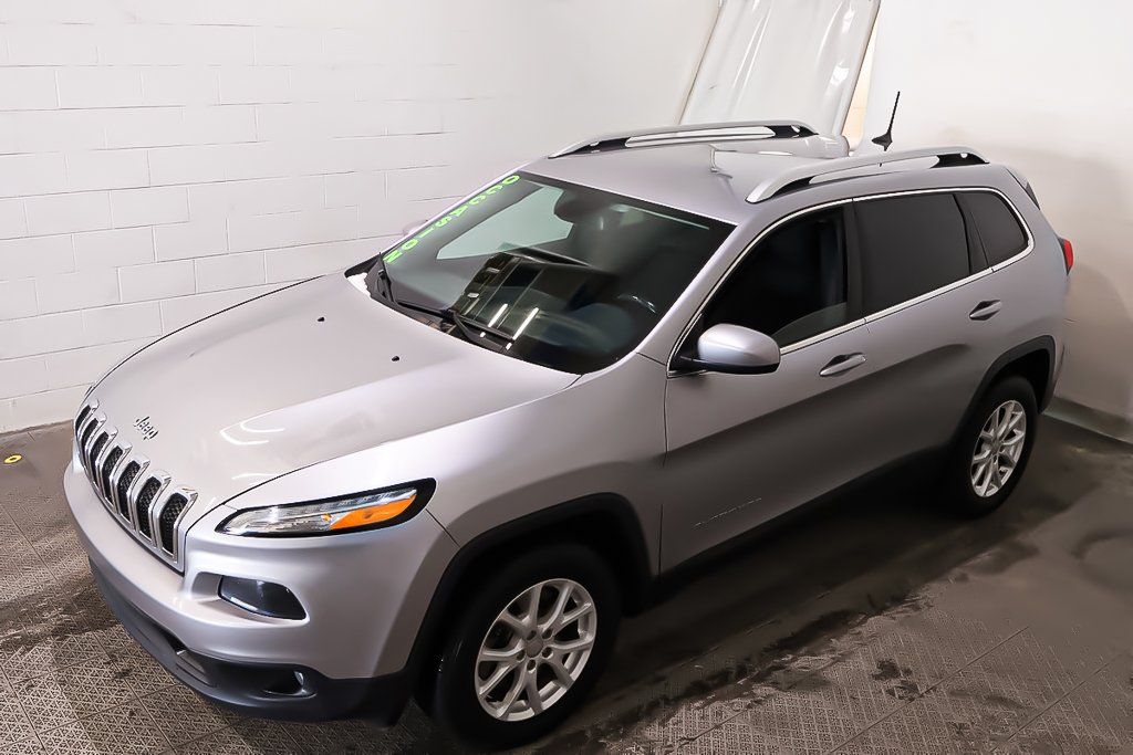 2017 Jeep Cherokee NORTH + 4X4 + ATTELAGE DE REMORQUE in Terrebonne, Quebec - 3 - w1024h768px